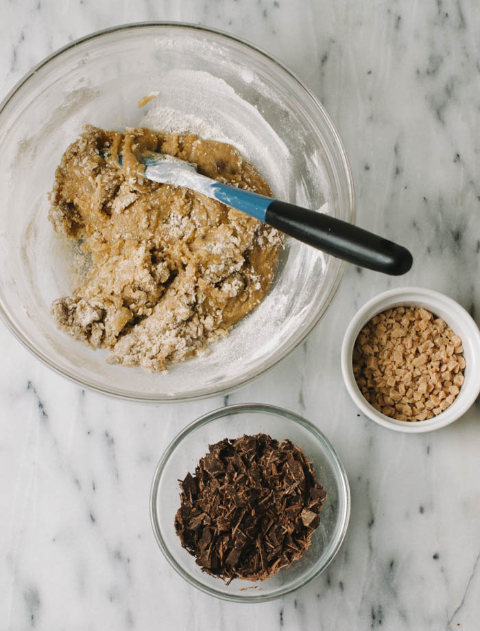 Brown Butter Chocolate Chip Toffee Cookies