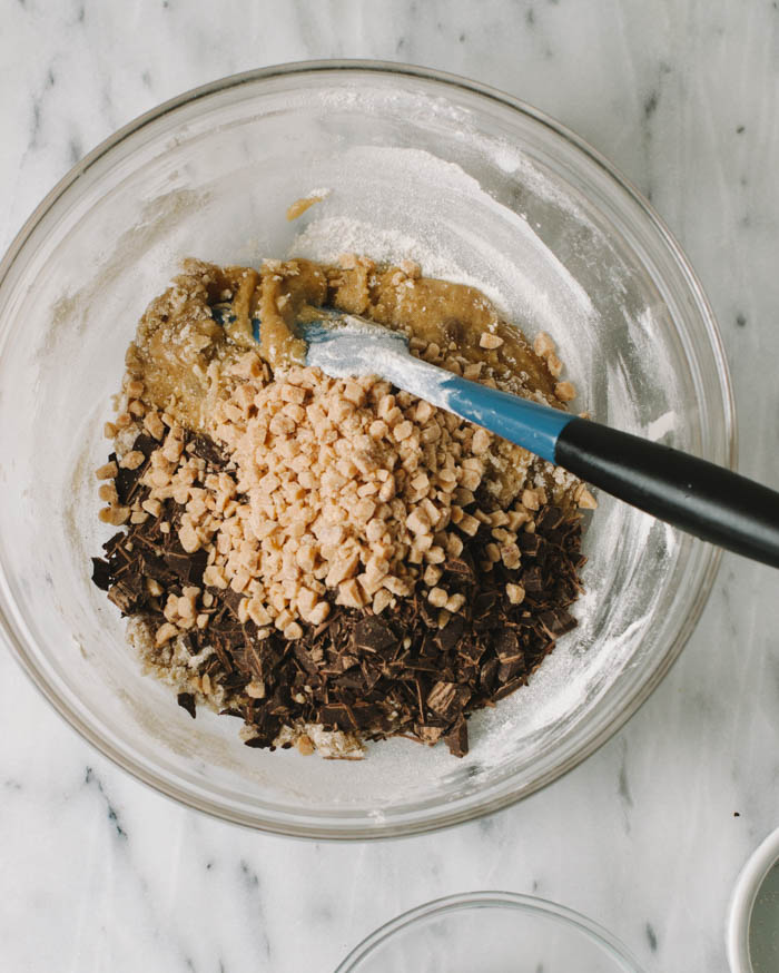 Brown Butter Chocolate Chip Toffee Cookies