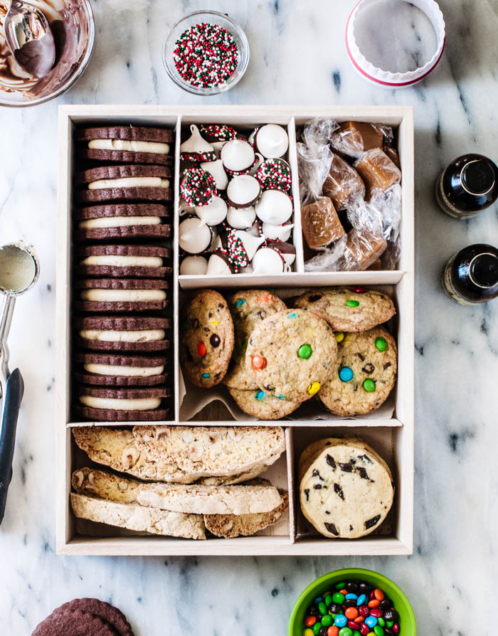 How to Make a Holiday Cookie Box + A New Recipe