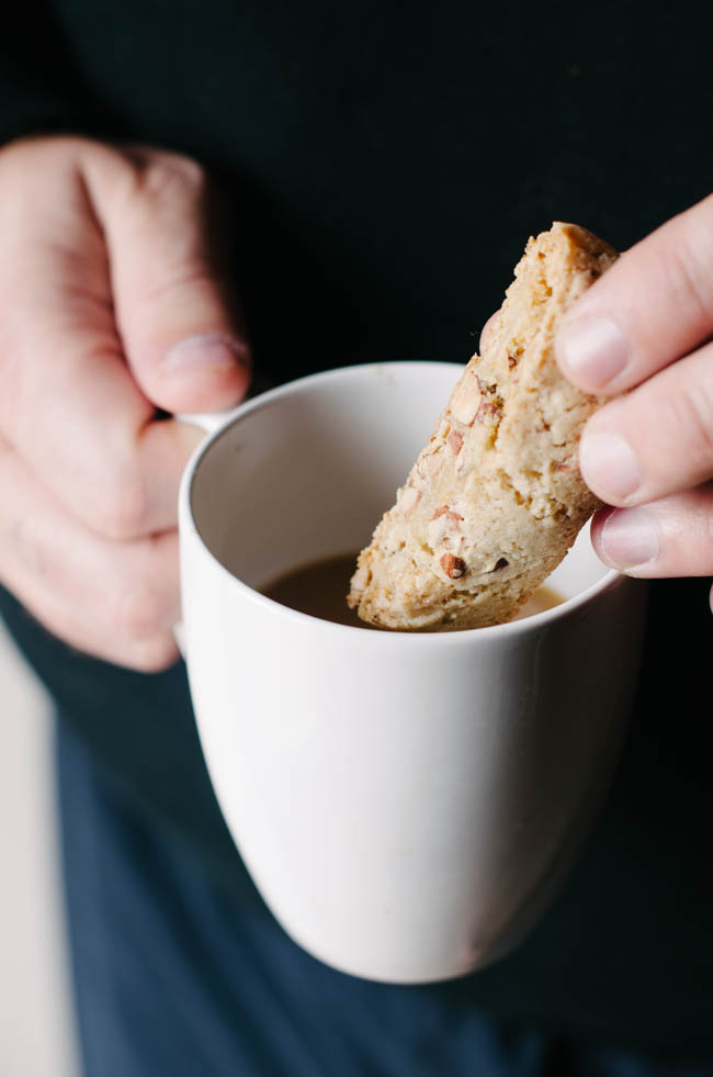 Vegan Almond Biscotti