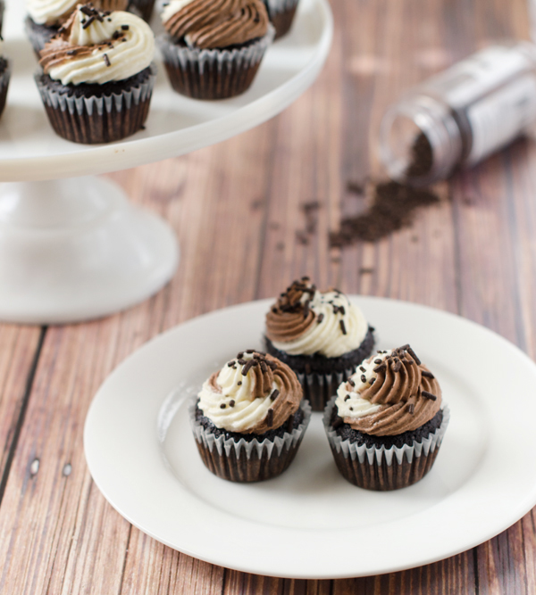 Mini deals chocolate cupcakes